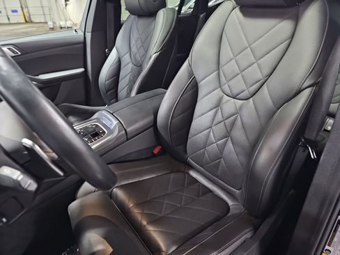 Certified 2023 BMW X6 xDrive40i w/ M Sport Package image 16