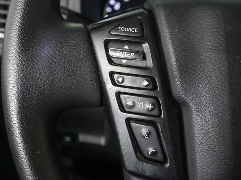 Used 2022 Nissan Frontier S w/ Technology Package AWD/4WD image 29