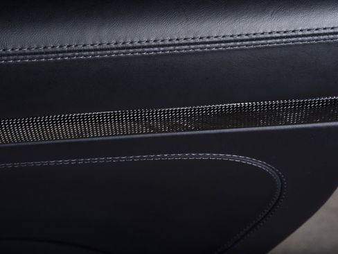 Used 2015 Porsche 911 Turbo S image 31