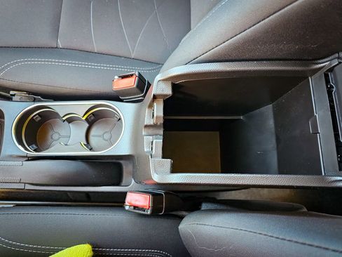 Used 2017 Ford Fiesta SE w/ Cold Weather Package image 23