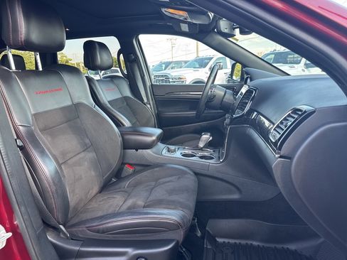 Used 2020 Jeep Grand Cherokee Trailhawk image 24