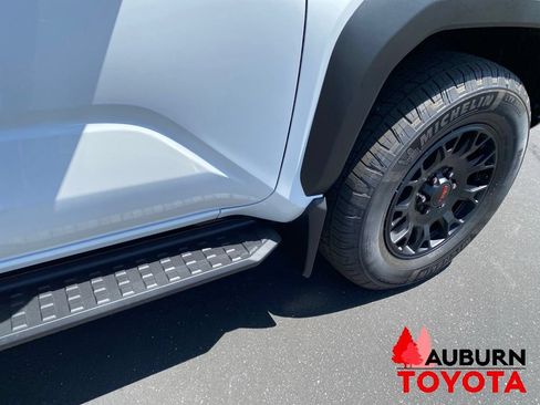 New 2026 Toyota 4Runner TRD Off-Road Premium AWD/4WD image 10