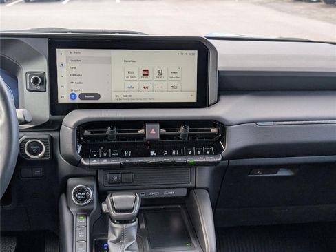 Used 2024 Toyota Land Cruiser image 18