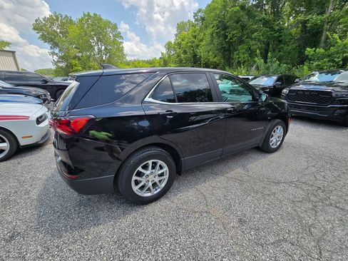 Used 2024 Chevrolet Equinox LT w/ Driver Convenience Package AWD/4WD image 8