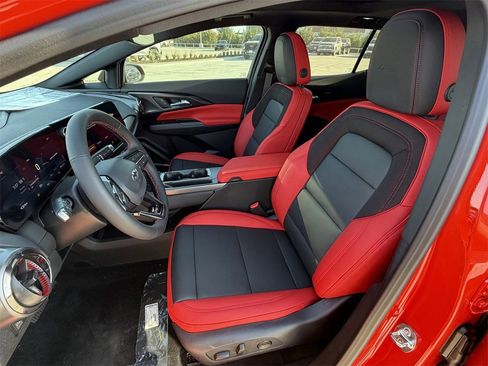 New 2026 Chevrolet Equinox EV RS image 22