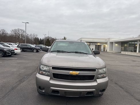 Used 2008 Chevrolet Avalanche LS image 2