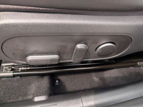 Certified 2024 Hyundai Kona Limited FWD image 26