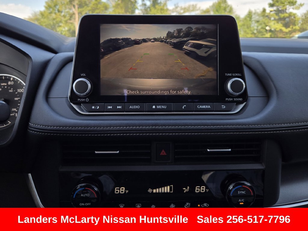 Used 2025 Nissan Rogue SV FWD image 17