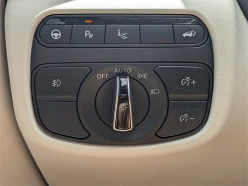 Used 2021 INFINITI QX50 Autograph w/ Premium White Leather Package image 25