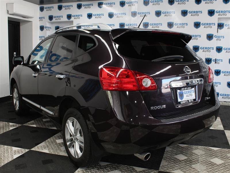 Used 2013 Nissan Rogue SV w/ Premium Pkg AWD/4WD image 2