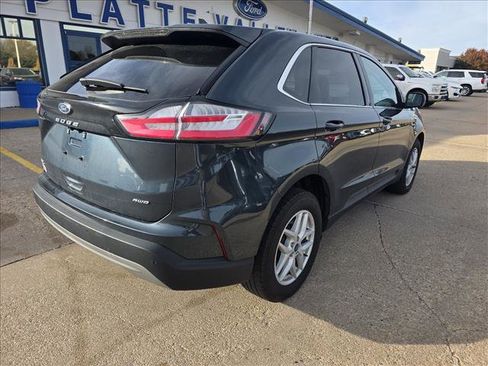Used 2022 Ford Edge SEL w/ Convenience Package image 4