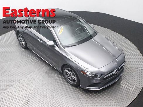 Used 2022 Mercedes-Benz A 220 4MATIC image 3