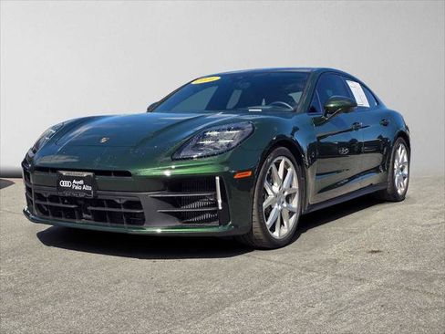 Used 2026 Porsche Panamera RWD image 7