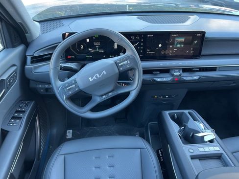 New 2026 Kia EV9 Wind image 10