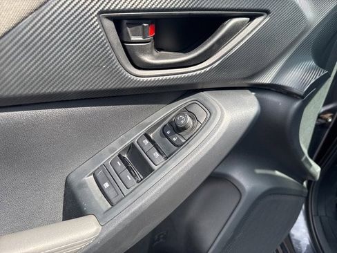 Used 2025 Subaru Crosstrek 2.0i Premium image 20