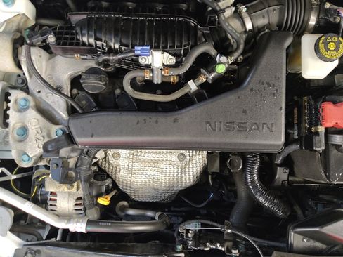 Used 2018 Nissan Rogue SV FWD image 30