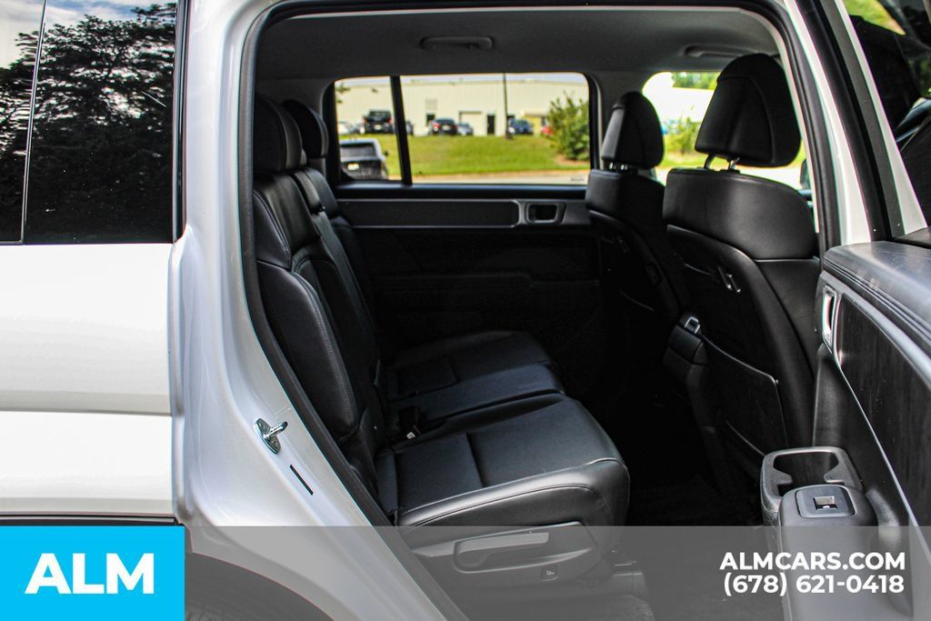 Used 2026 Hyundai Santa Fe SEL AWD/4WD image 20