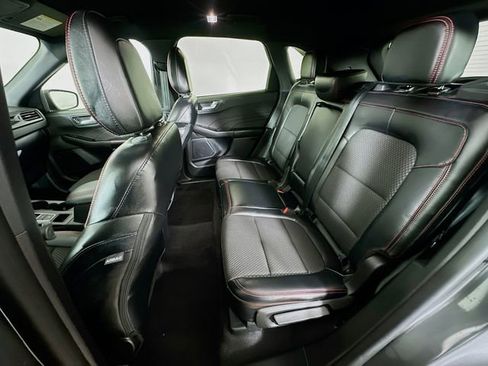 Used 2023 Ford Escape ST-Line w/ Tech Pack #1 image 31