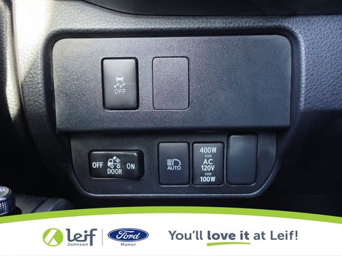 Used 2023 Toyota Tacoma TRD Off-Road image 16