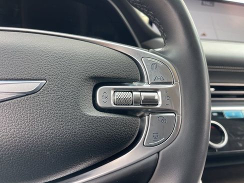 Used 2024 Genesis GV80 2.5T AWD/4WD image 17