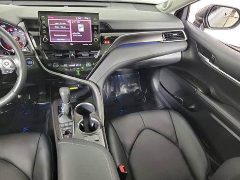 Used 2024 Toyota Camry XSE image 17