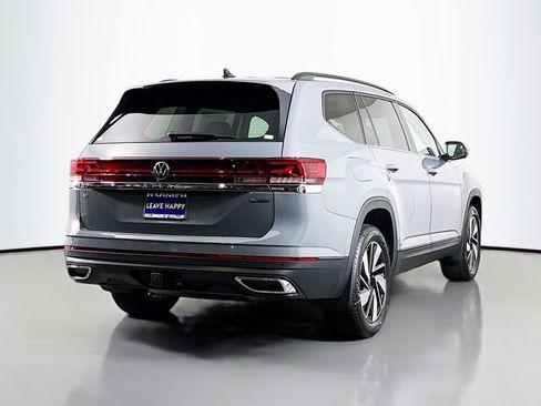 New 2026 Volkswagen Atlas SE image 7