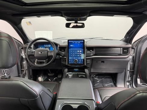 Used 2024 Ford Expedition Max Limited AWD/4WD image 31