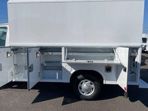New 2026 Ford E-350 and Econoline 350 Super Duty w/ Power Equipment Group image 5