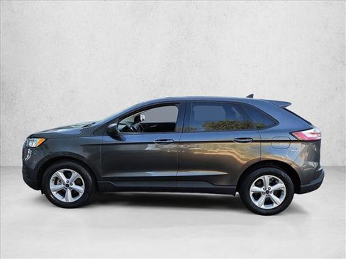 Used 2020 Ford Edge SE FWD image 9