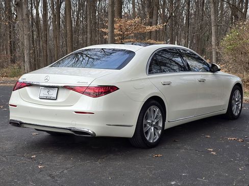 Used 2022 Mercedes-Benz S 500 4MATIC image 6