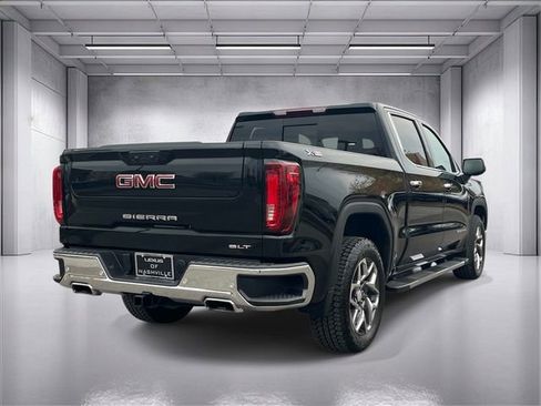 Used 2025 GMC Sierra 1500 SLT w/ SLT Premium Plus Package image 3