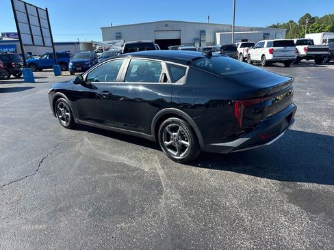Used 2025 Kia K4 FWD image 5