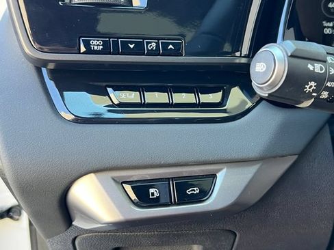 Used 2025 Lexus RX 350 w/ Convenience Package AWD/4WD image 34