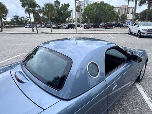 Used 2005 Ford Thunderbird 50th Anniversary RWD image 54