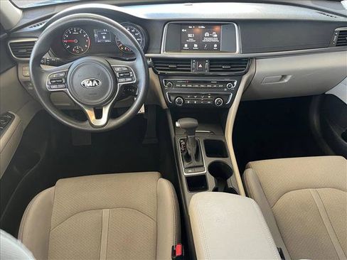 Used 2017 Kia Optima LX w/ Convenience Plus Package image 11