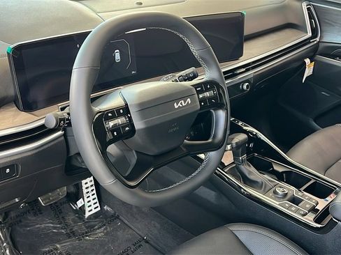 New 2026 Kia Sorento SX image 3