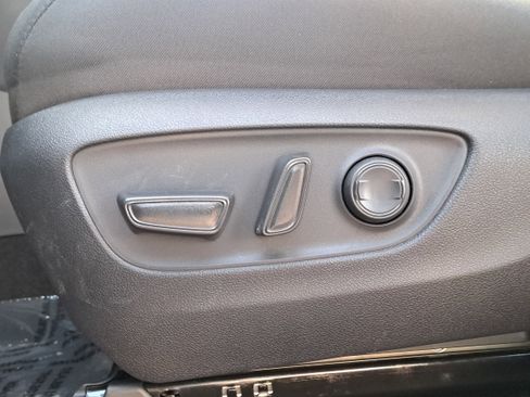 New 2025 Toyota RAV4 XLE image 11