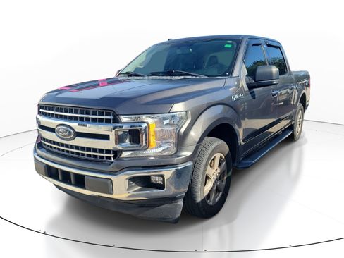 Used 2018 Ford F150 XLT w/ Equipment Group 301A Mid RWD image 3