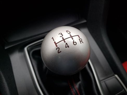 Used 2019 Honda Civic Type R image 27