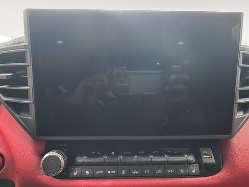 Used 2025 Toyota Sequoia TRD Pro AWD/4WD image 15