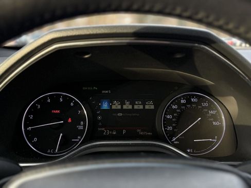 Used 2019 Toyota Avalon Touring image 17