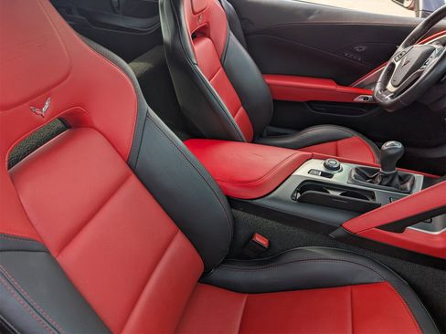 Used 2016 Chevrolet Corvette Z06 w/ 2LZ Preferred Equipment Group image 10