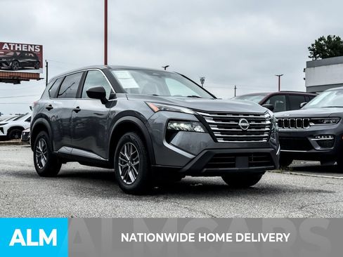 Used 2024 Nissan Rogue S FWD image 4