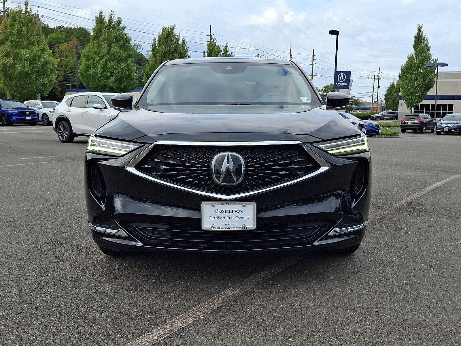 Certified 2024 Acura MDX SH-AWD image 2