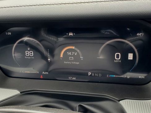New 2026 Jeep Cherokee Limited AWD/4WD image 16