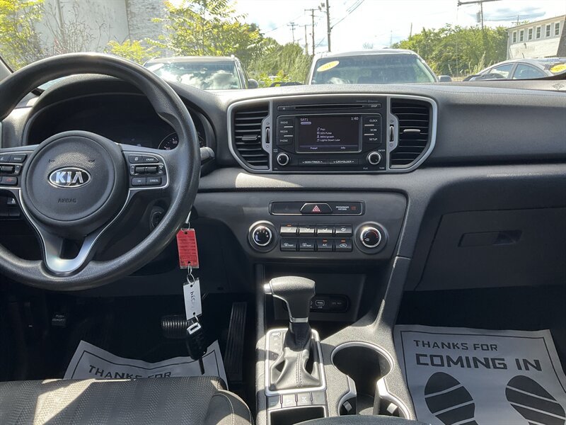 Used 2017 Kia Sportage LX AWD/4WD image 13