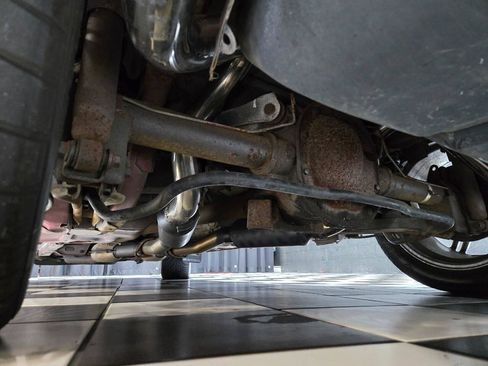 Used 1990 Ford Mustang LX image 40