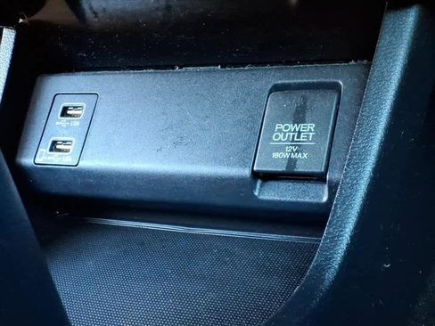 Certified 2021 Honda HR-V Sport image 24