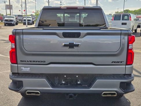 Used 2023 Chevrolet Silverado 1500 RST AWD/4WD image 4