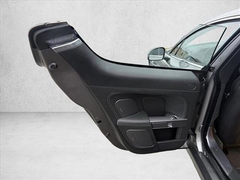 Used 2015 Aston Martin Rapide S image 22